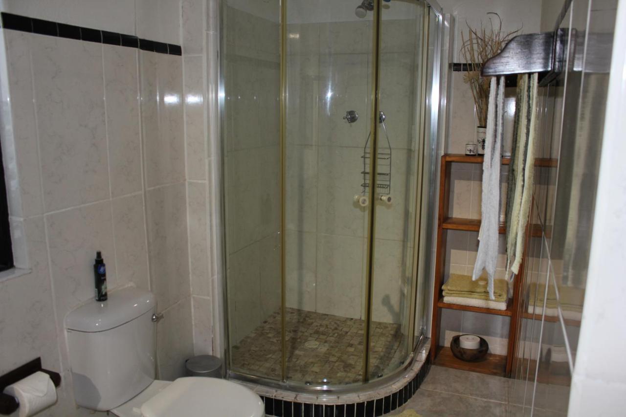 Villelodge Accommodation Lüderitz エクステリア 写真