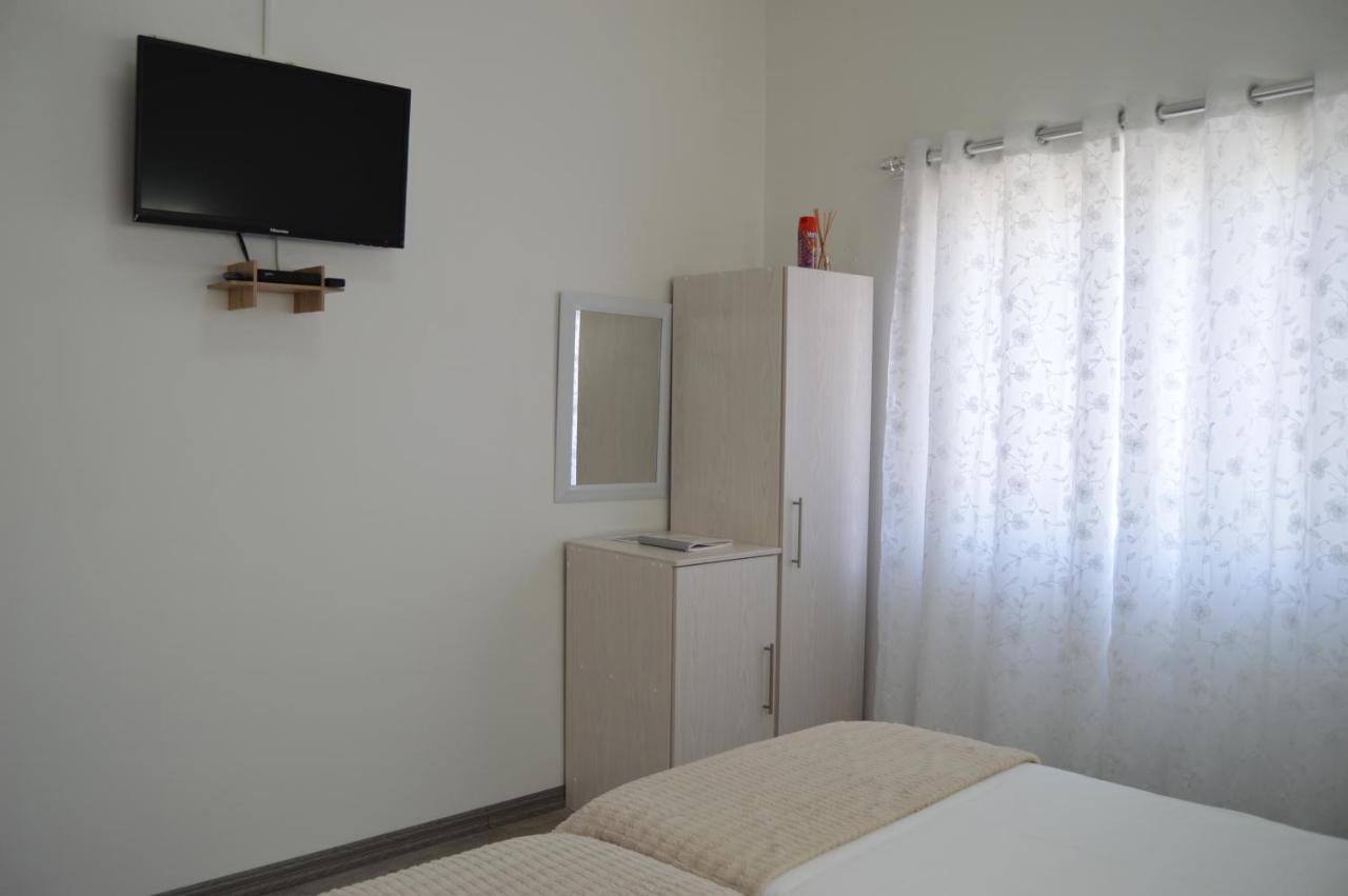Villelodge Accommodation Lüderitz エクステリア 写真
