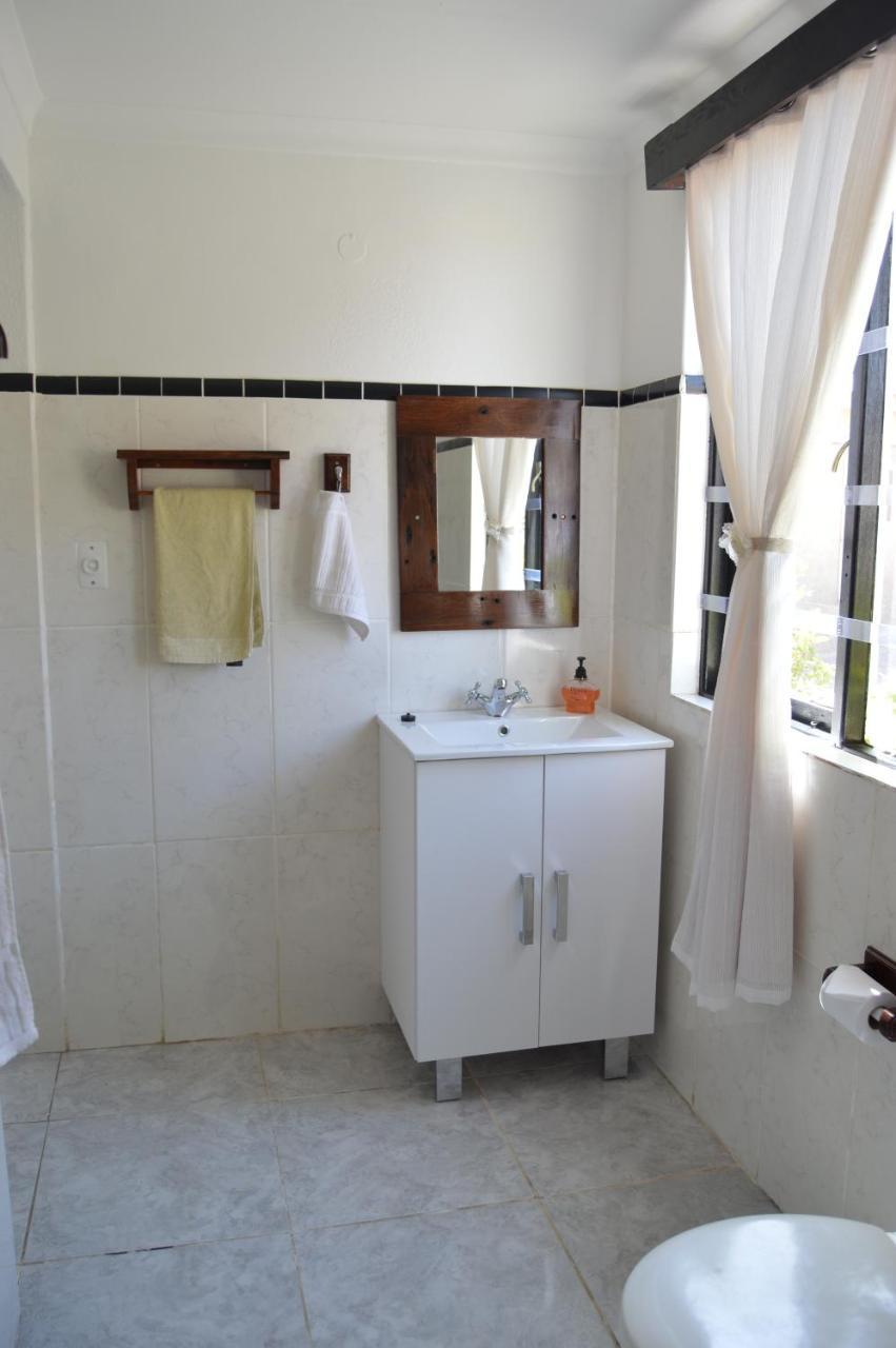 Villelodge Accommodation Lüderitz エクステリア 写真