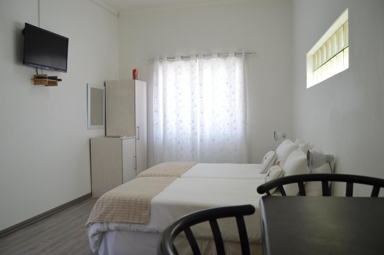 Villelodge Accommodation Lüderitz エクステリア 写真