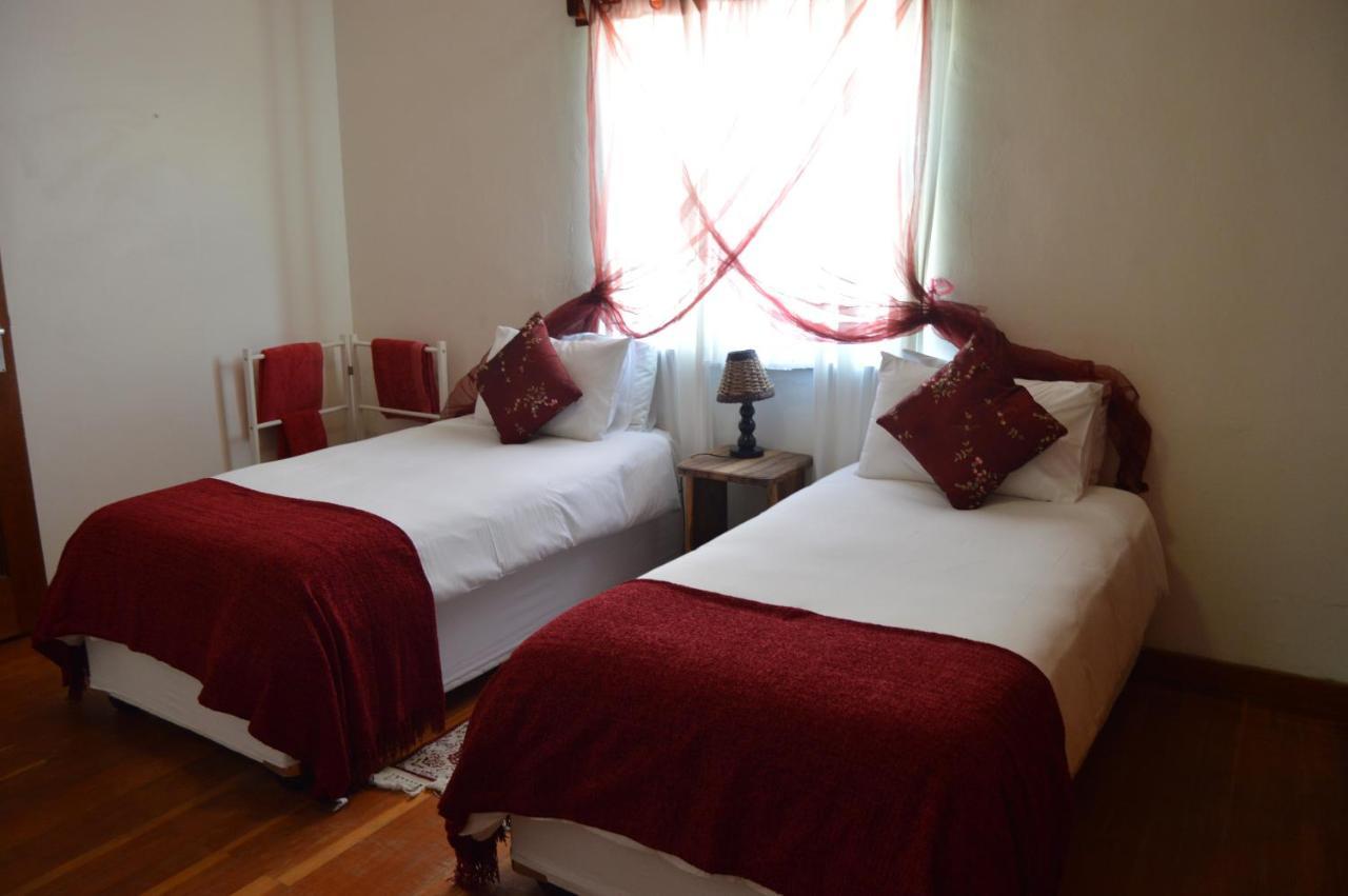 Villelodge Accommodation Lüderitz エクステリア 写真