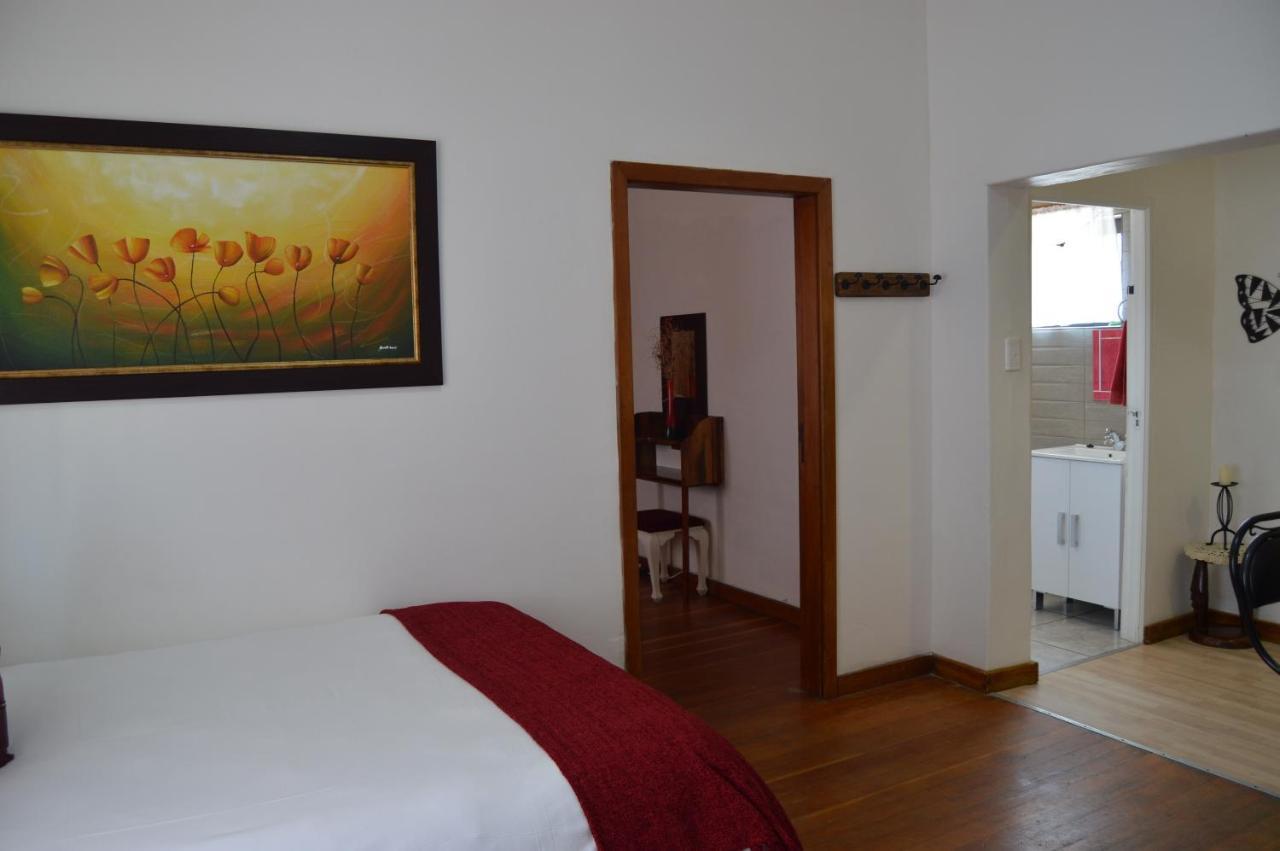 Villelodge Accommodation Lüderitz エクステリア 写真